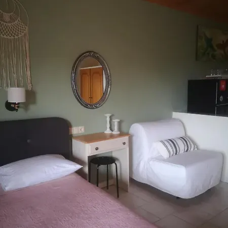 Achillion B&B Paralia Skotinis Exterior photo