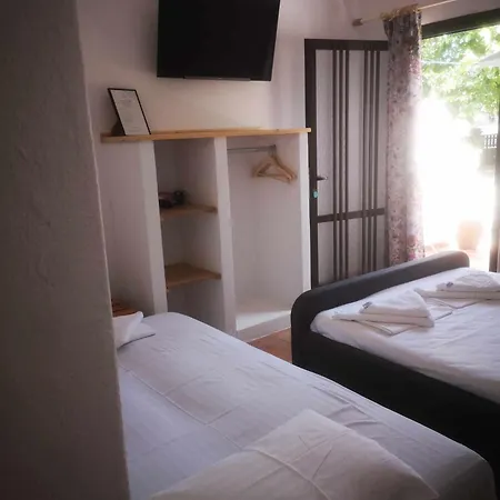 Achillion B&B Paralia Skotinis Exterior photo