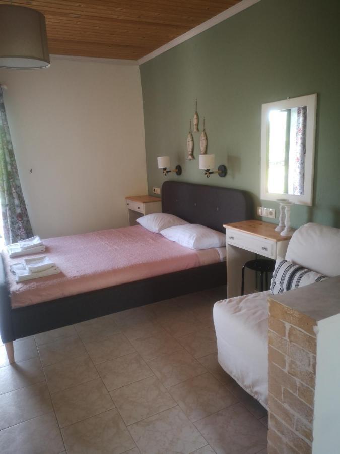 Achillion Apartment Paralia Skotinis