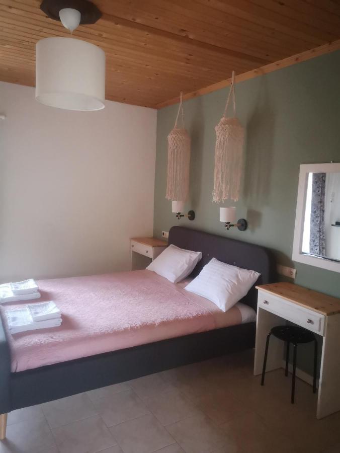 Achillion Apartment Paralia Skotinis