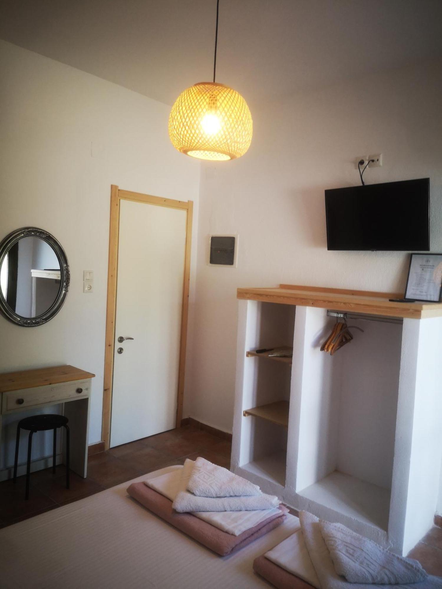 Achillion Apartment Paralia Skotinis